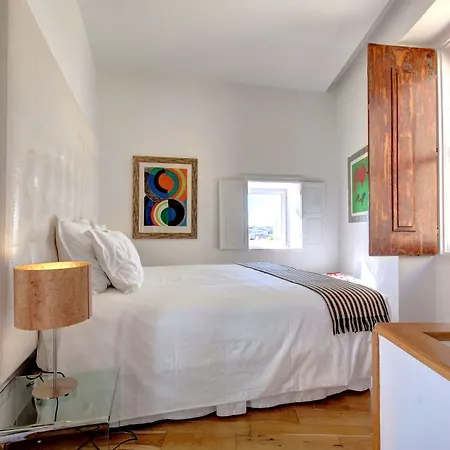 Solar Dos Mouros بيت ضيافة Lisboa