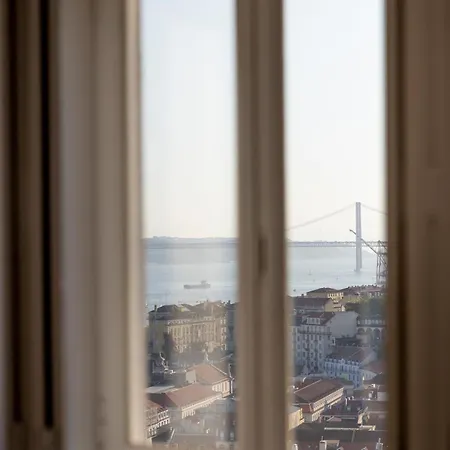 بيت ضيافة Solar Dos Mouros Lisboa