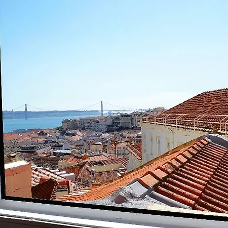 Solar Dos Mouros Hotel 4*
