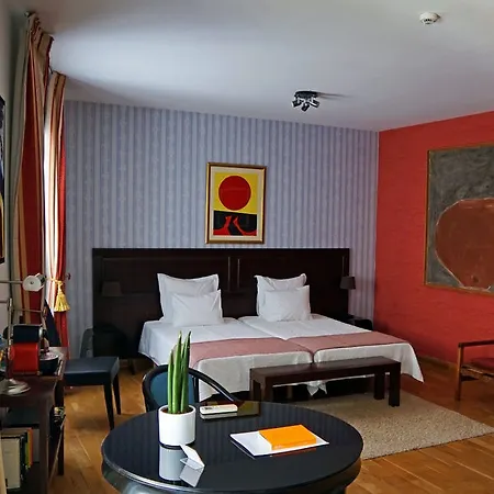 Solar Dos Mouros Otel 4*